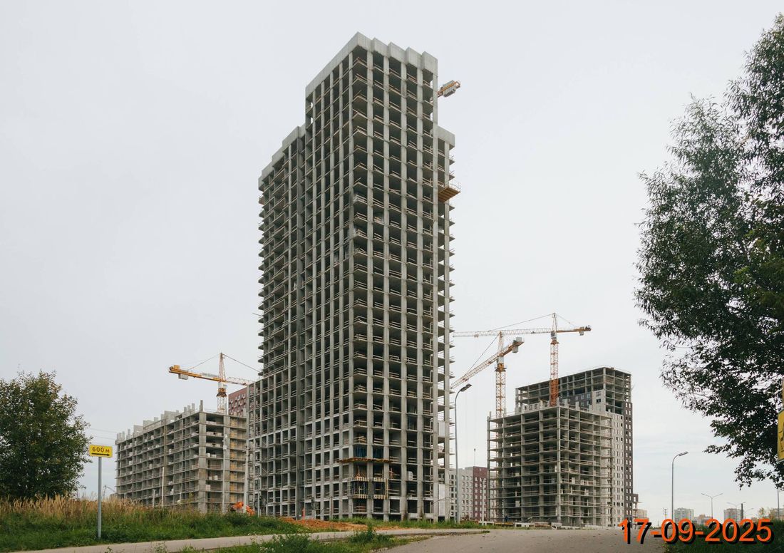 Ход строительства ЖК «Зелёный парк» за Сентябрь 2025 г., фото №1