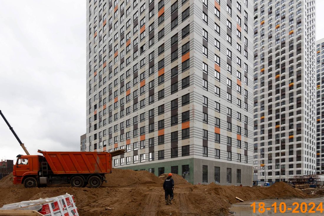 Ход строительства ЖК «Амурский парк» за Октябрь 2024 г., фото №1