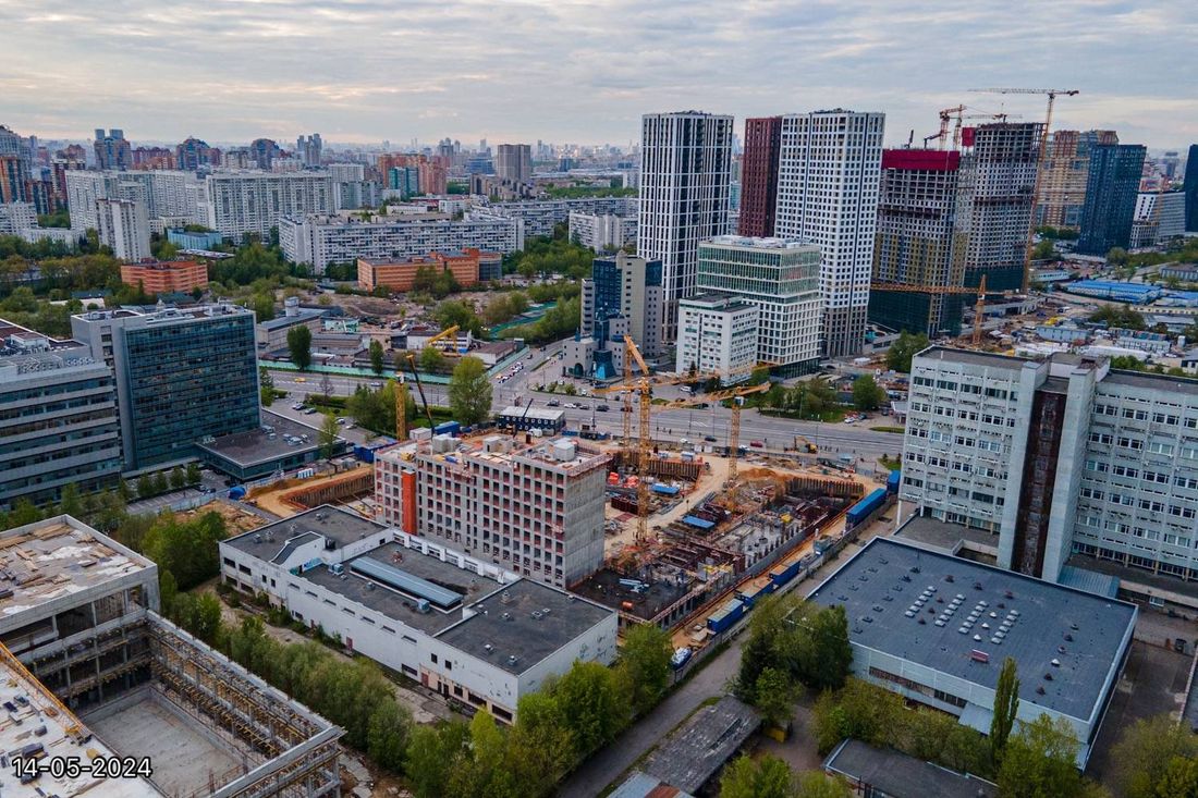 Ход строительства ЖК «Обручева 30» за Май 2024 г., фото №1