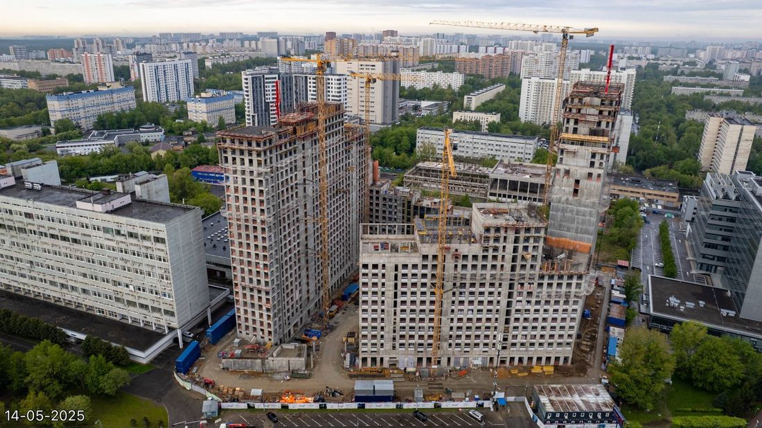 Ход строительства ЖК «Обручева 30» за Май 2025 г., фото №1