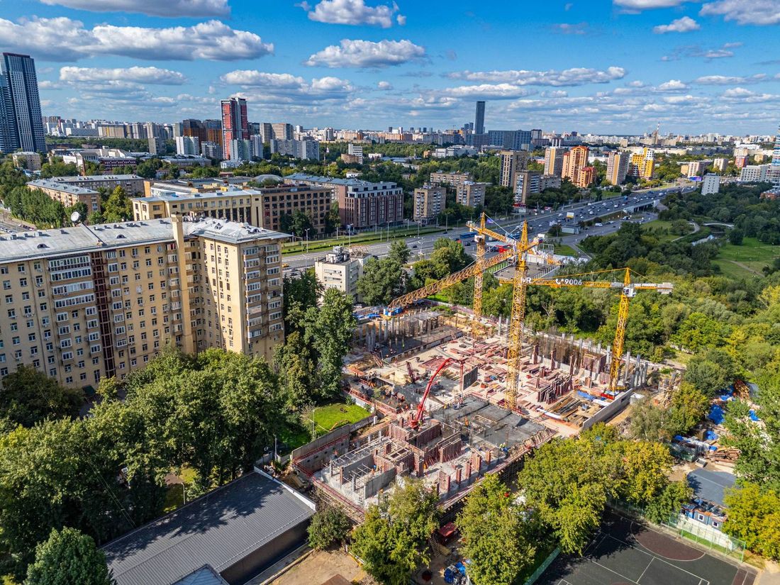 Ход строительства ЖК «Дом премиум-класса МИРА» за Август 2025 г., фото №1
