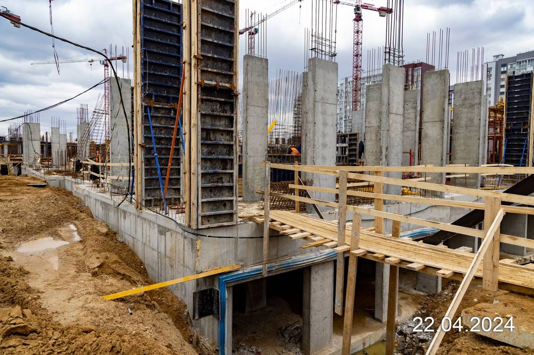 Ход строительства ЖК «Деснаречье» за Апрель 2024 г., фото №1
