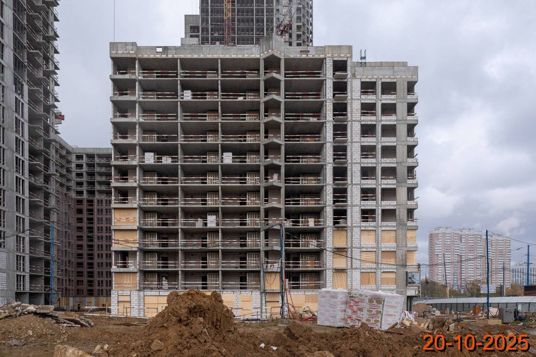 Ход строительства ЖК «Москворечье» за Октябрь 2025 г., фото №1