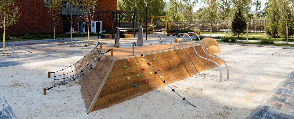 Парк во дворе