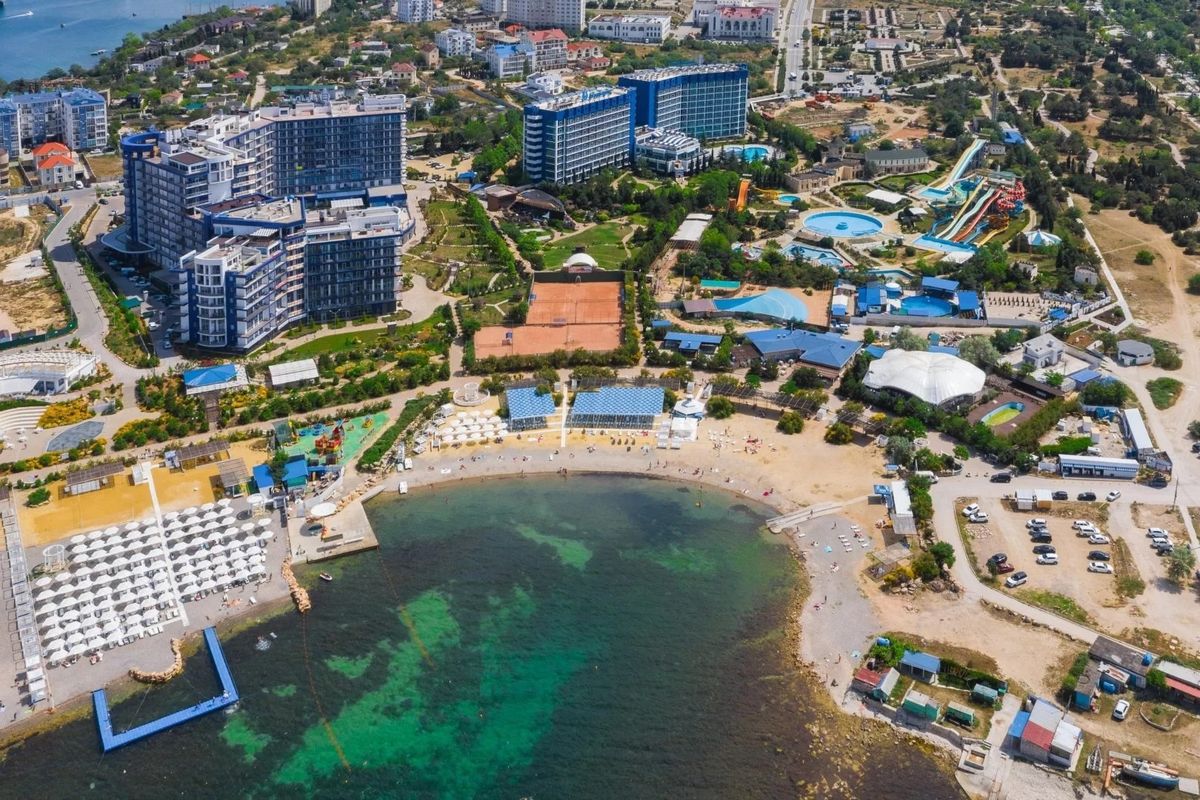 Море
