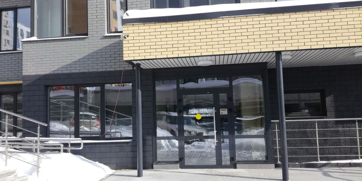 Вход в&nbsp;подъезд