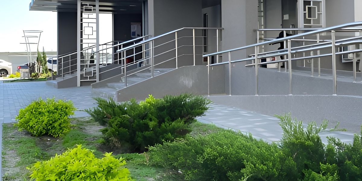 Вход в&nbsp;подъезд