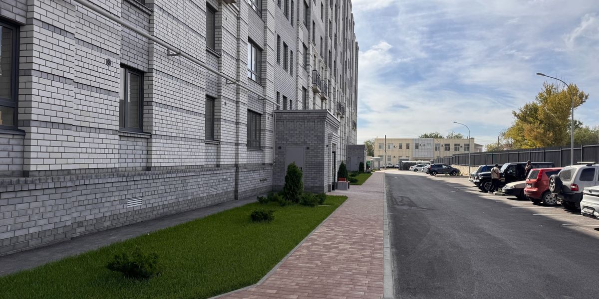 Вход в&nbsp;подъезд