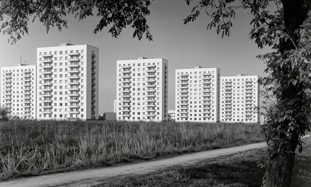 Панельное домостроение, «брежневки»