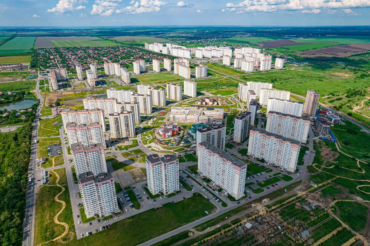 Детский сад, школы в панельных микрорайонах, ЖК Суворовский