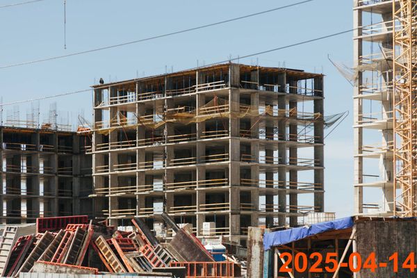Ход строительства ЖК «Зелёный парк» за Апрель 2025 г., фото №3
