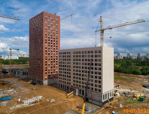 Ход строительства ЖК «Зелёный парк» за Июль 2022 г., фото №4