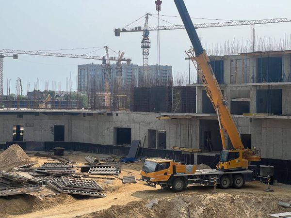 Ход строительства ЖК «Гостиничный комплекс Лучи» за Июнь 2025 г., фото №4