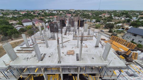 Ход строительства ЖК «Бухта Счастливая» за Май 2025 г., фото №2