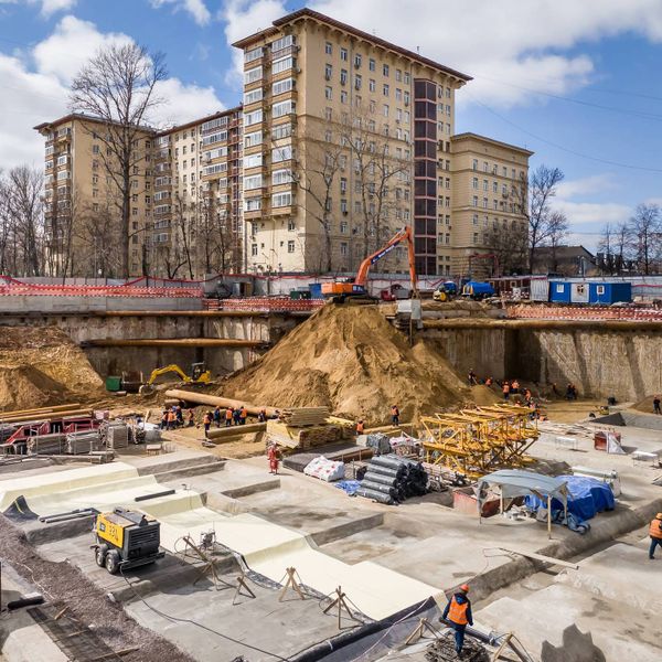 Апрель 2025