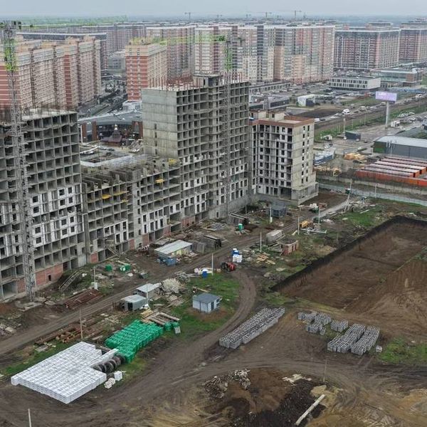 Апрель 2026