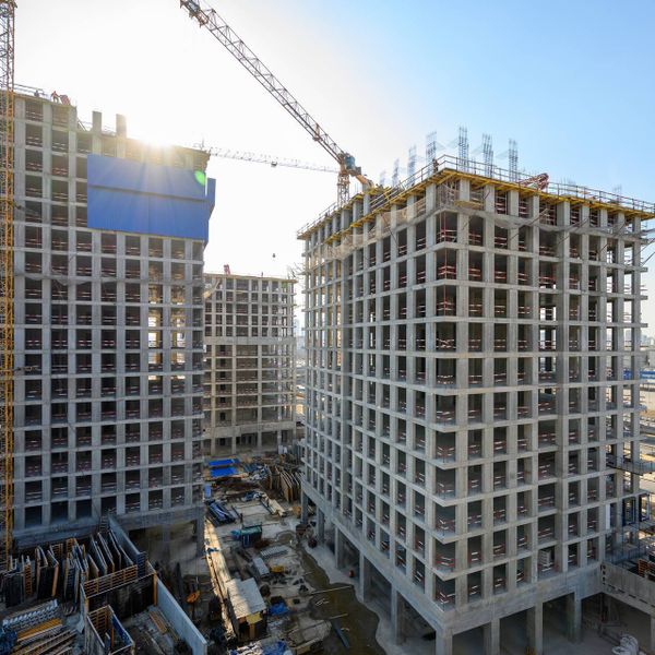 Апрель 2025