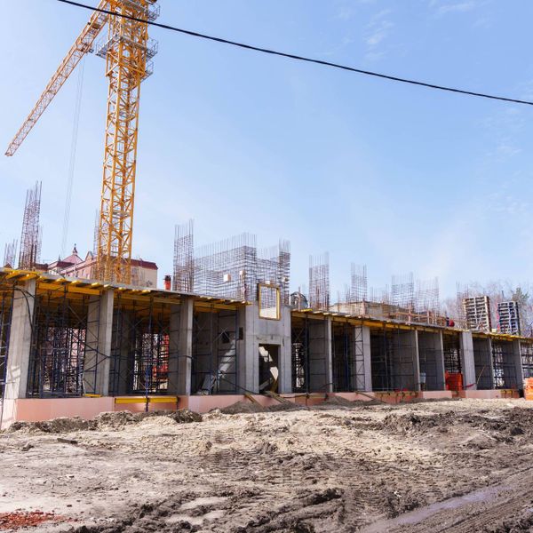 Апрель 2025