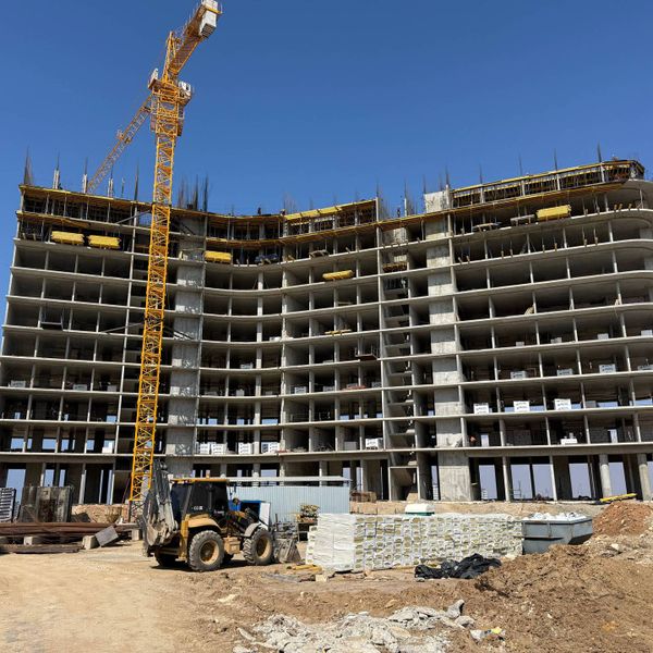 Март 2026