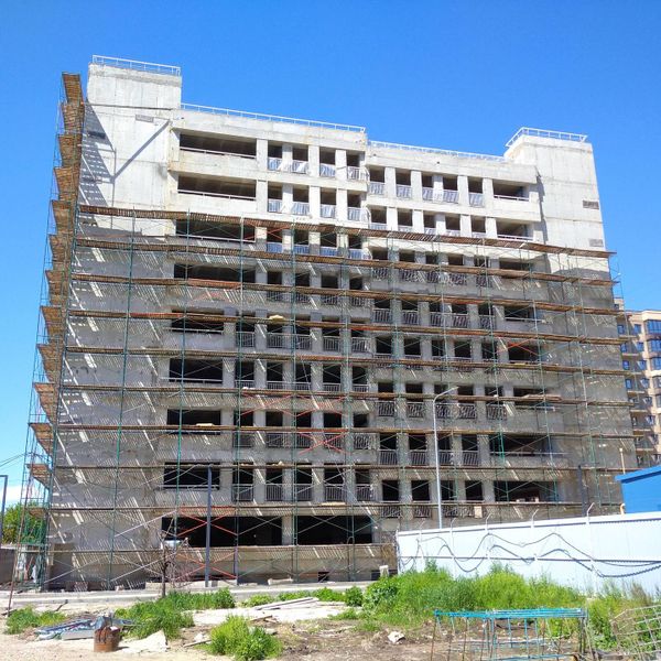 Апрель 2025