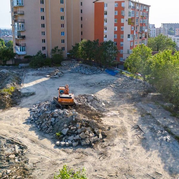 Май 2025