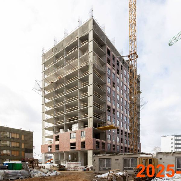 Апрель 2025
