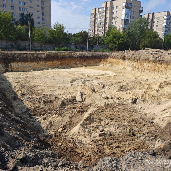 Август 2025