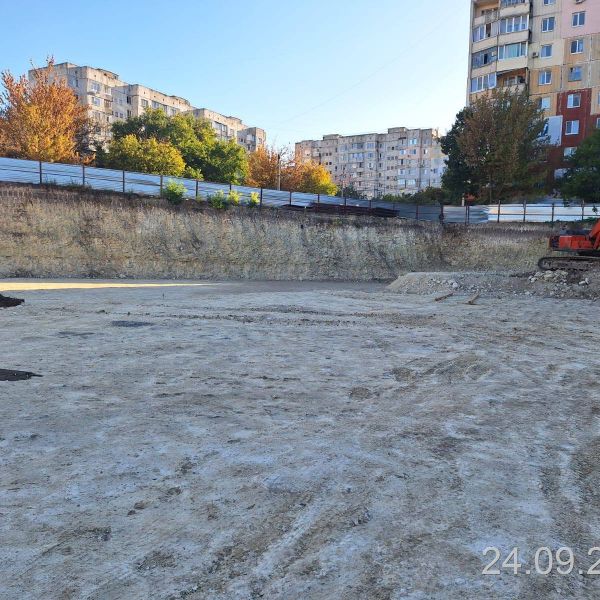 Сентябрь 2025