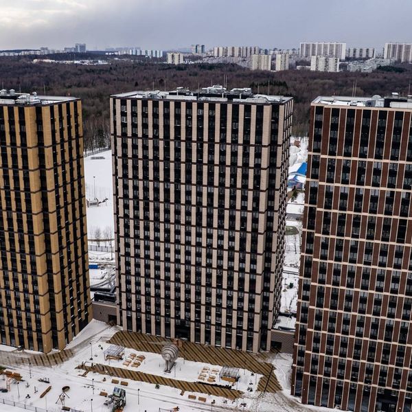 Апрель 2025