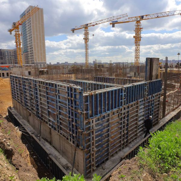 Ход строительства ЖК «Квартал впечатлений Эстет» за Май 2026 г.