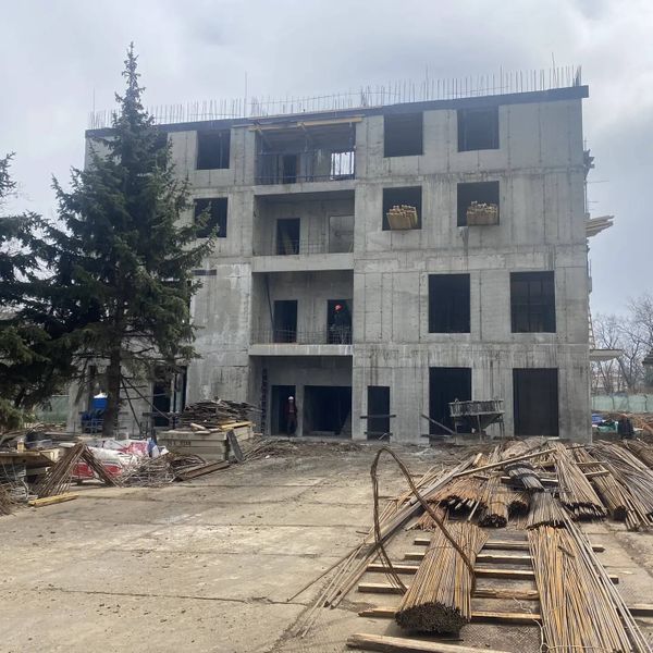 Апрель 2026