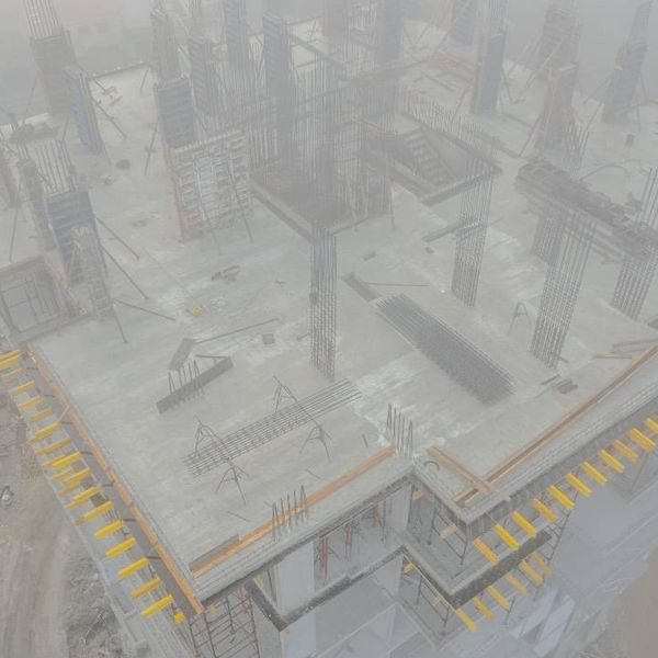 Апрель 2025