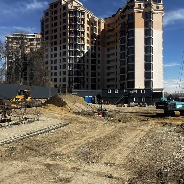 Апрель 2026