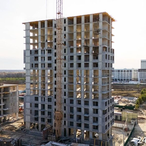 Апрель 2025
