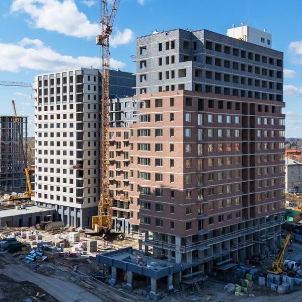 Апрель 2025