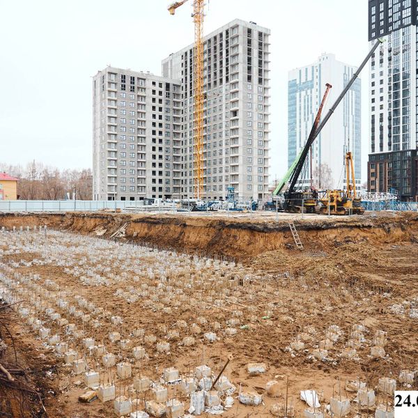 Апрель 2026