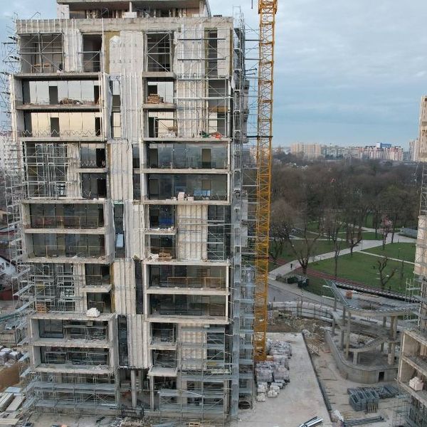 Апрель 2026