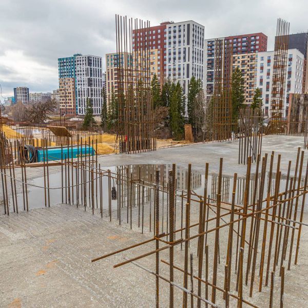 Апрель 2026