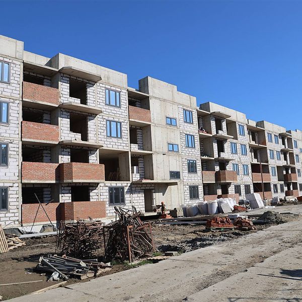 Апрель 2025