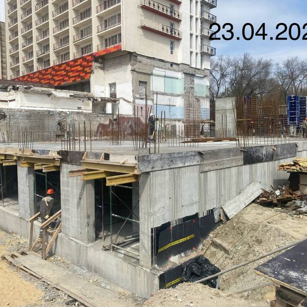 Апрель 2026