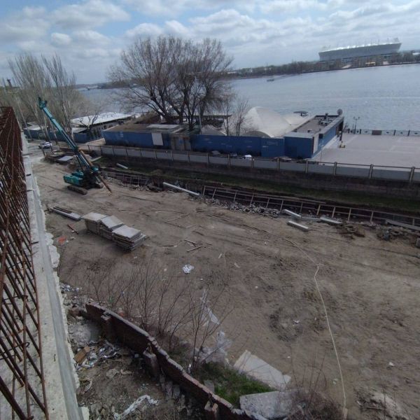 Апрель 2025