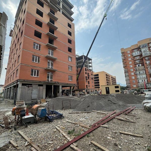 Август 2025