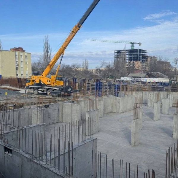 Апрель 2026