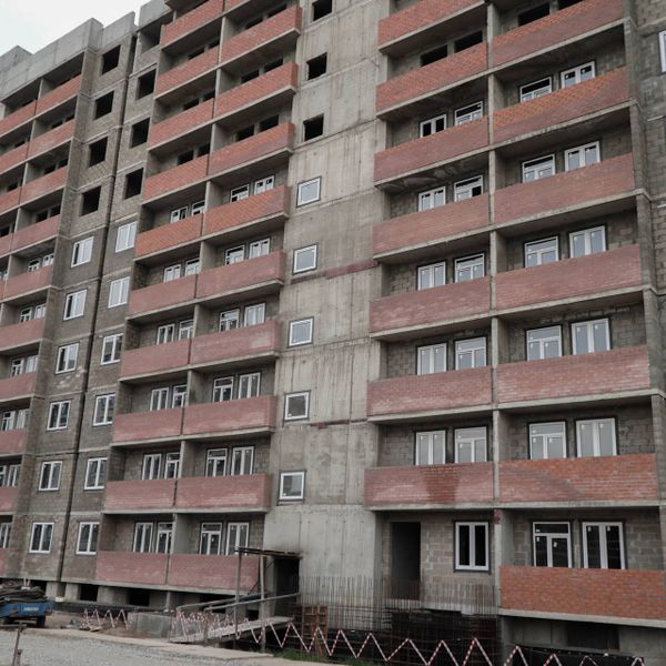 Апрель 2025