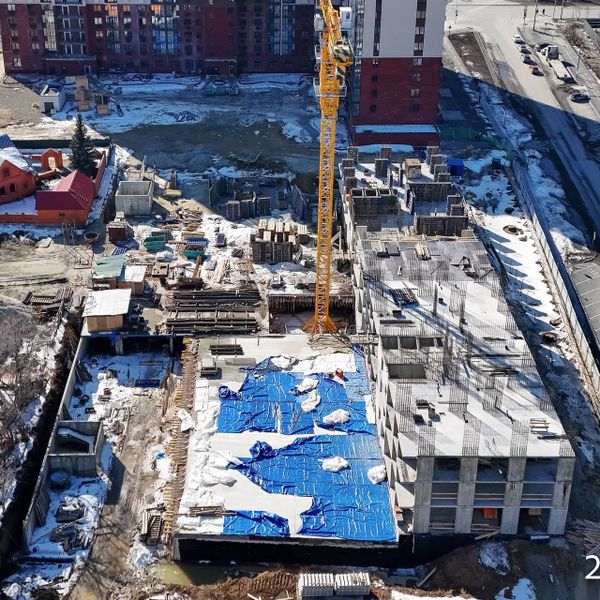 Март 2026
