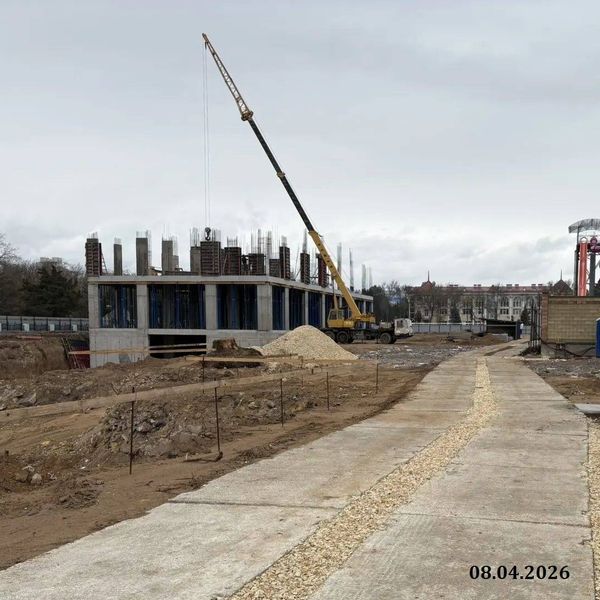 Апрель 2026