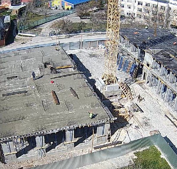 Апрель 2026