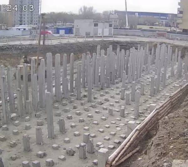 Апрель 2025