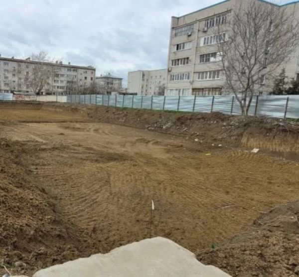 Март 2026