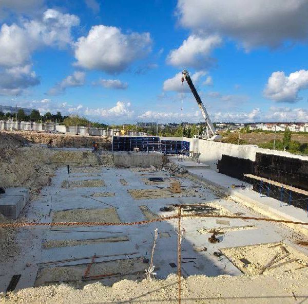 Сентябрь 2025